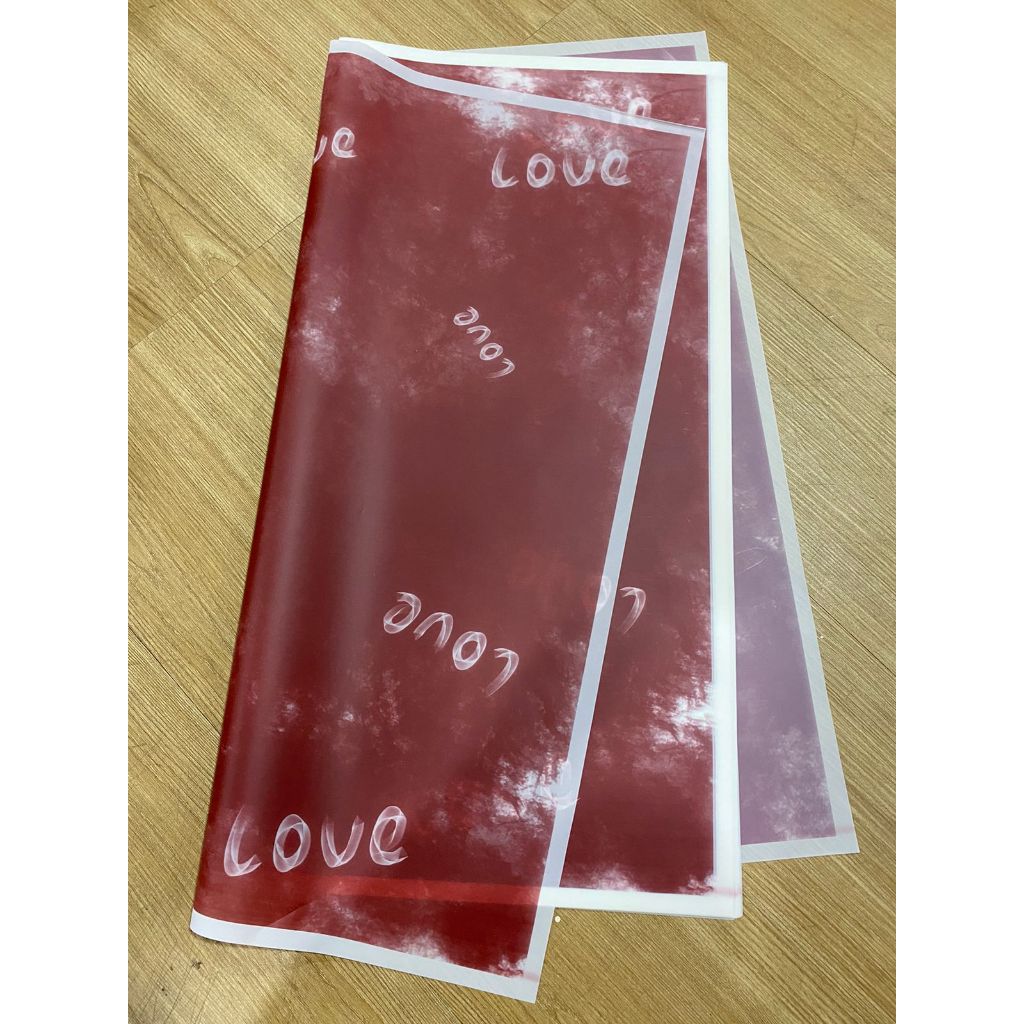 (5 LEMBAR) - FL18 LOVE Kertas Bunga Paper Buket Motif Tulisan LOVE Abstrak Florist Cellophane