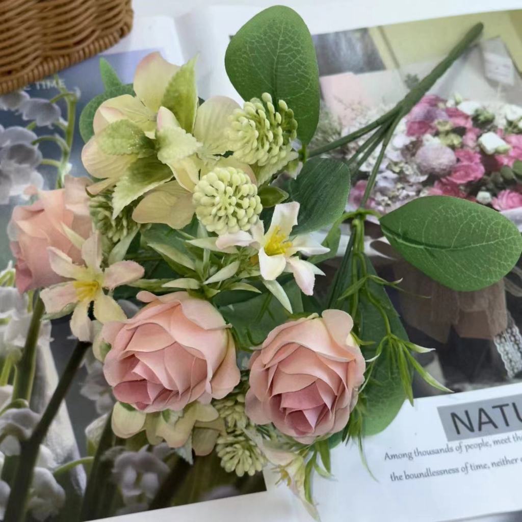 Bouquet bunga BKT 776 PANDAN Mawar Artifisial Dekorasi Hiasan Seserahan Buket Palsu