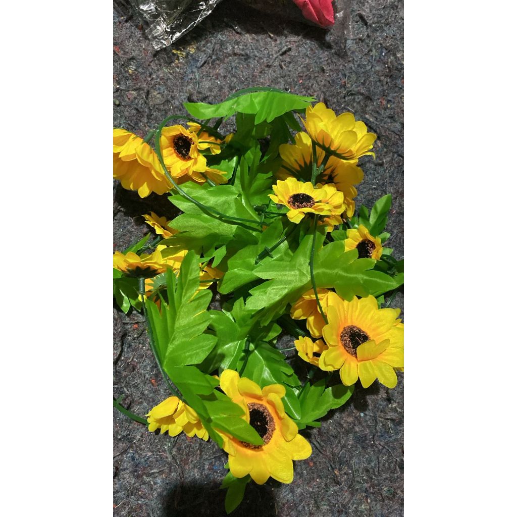 RB04 28HD SUNFLOWER 2.3M Bunga Hias Bunga Matahari Rambat Plastik Dekorasi Dinding Rumah Acara Pernikahan Artificial