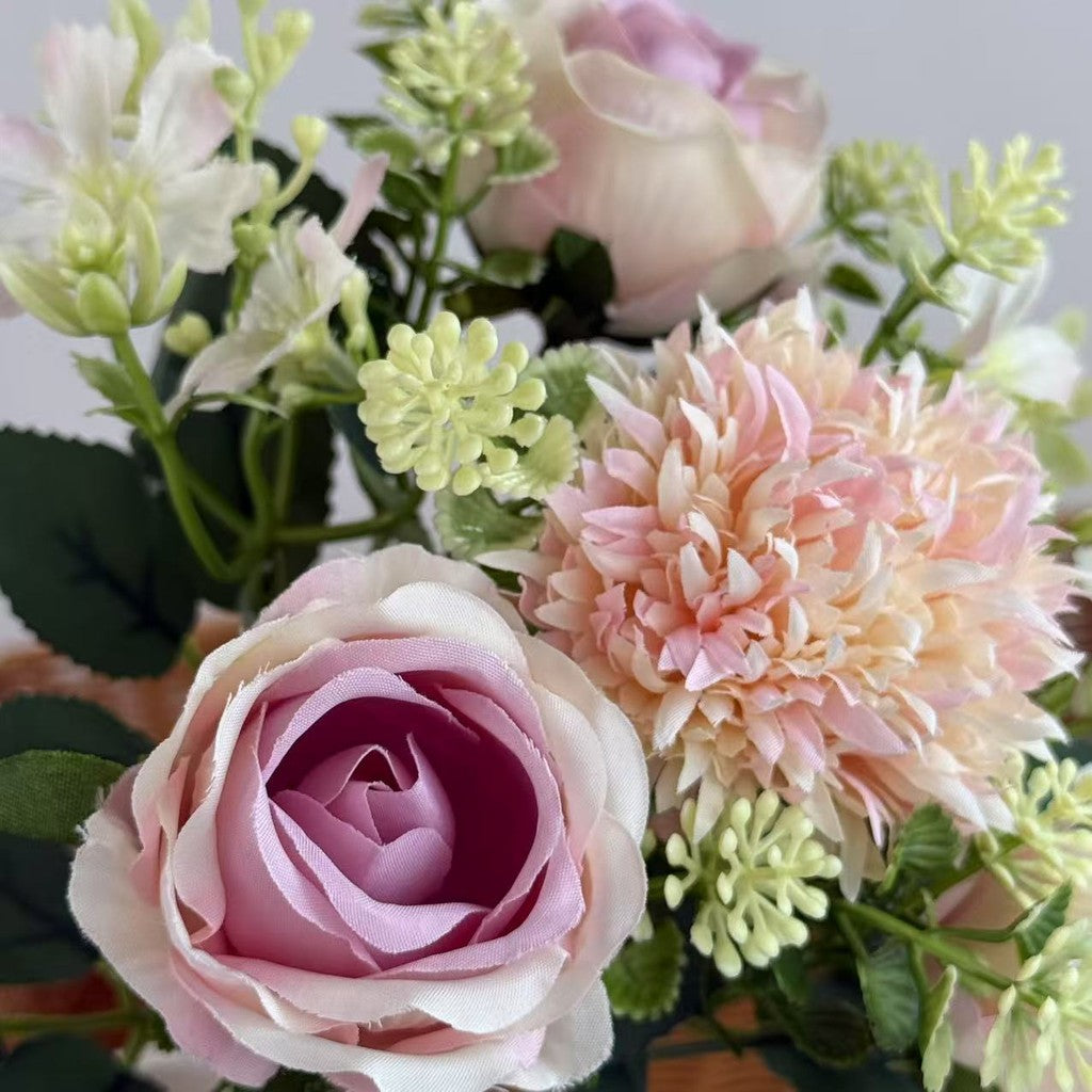 Bouquet bunga BKT 1025 FEIFEI 6Cbg Bunga MIX ROSE DAN HYDRA Artifisial Dekorasi Hiasan Seserahan