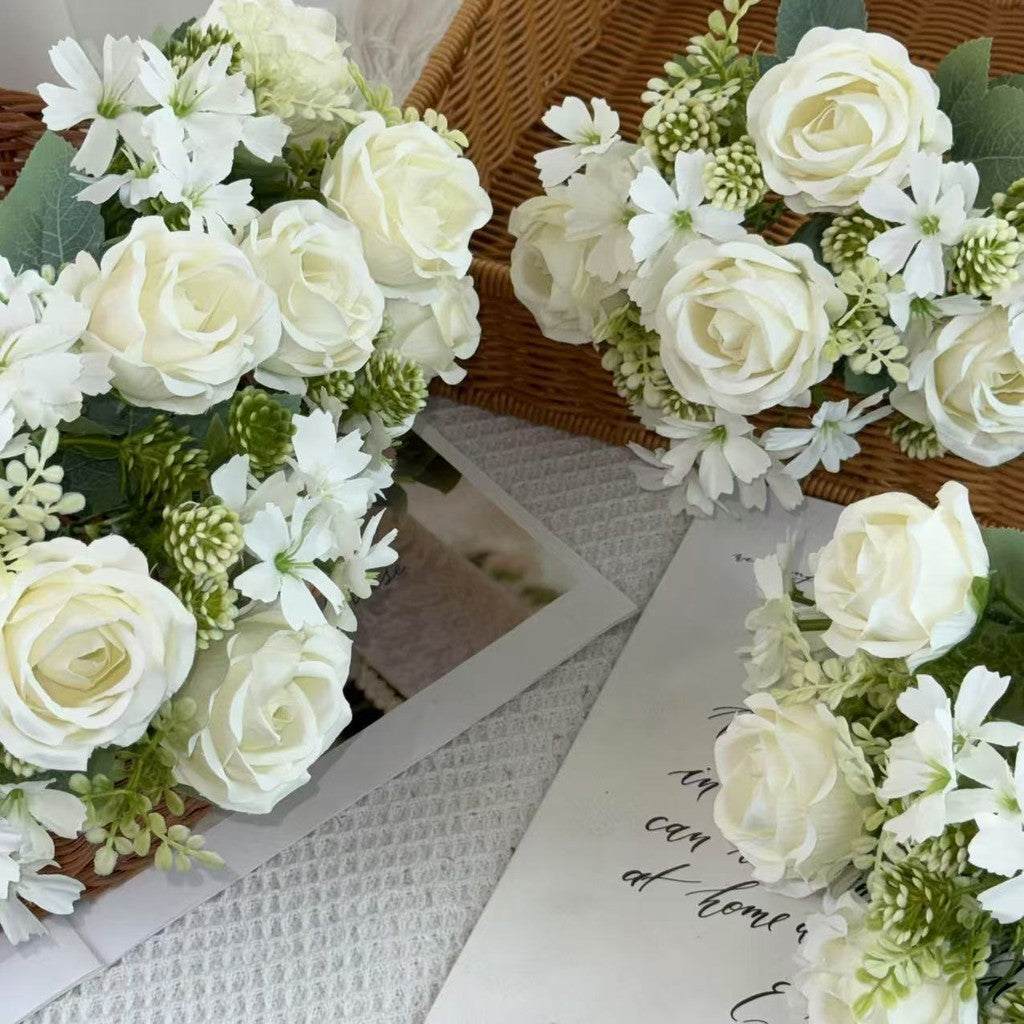 Bouquet bunga BKT 1019 MILO 7Cbg Bunga Mawar Artifisial Dekorasi Hiasan Seserahan Buket Palsu