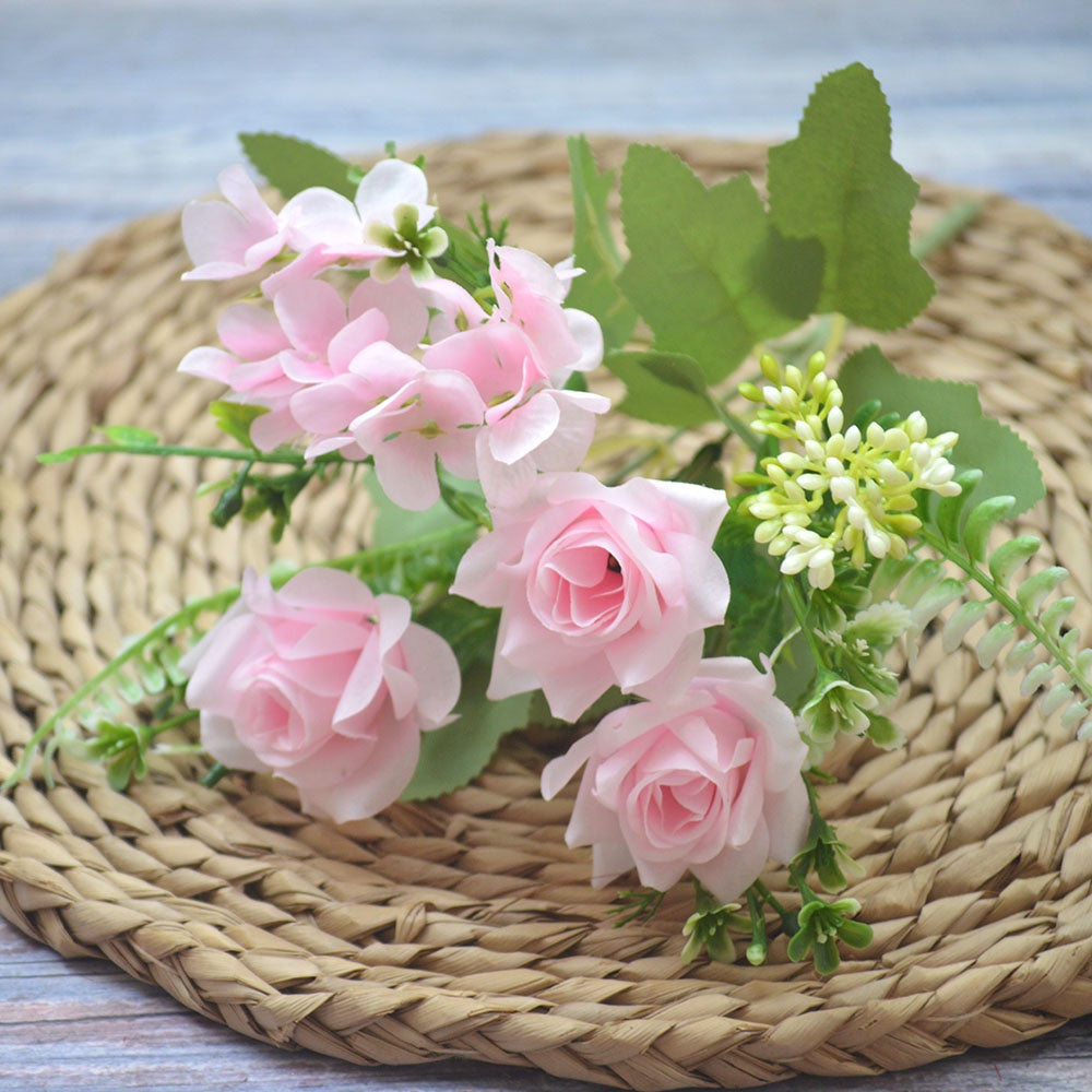 Bouquet bunga P92 ELLEROS Mawar Tanduk Artifisial Flower Dekorasi Ruangan