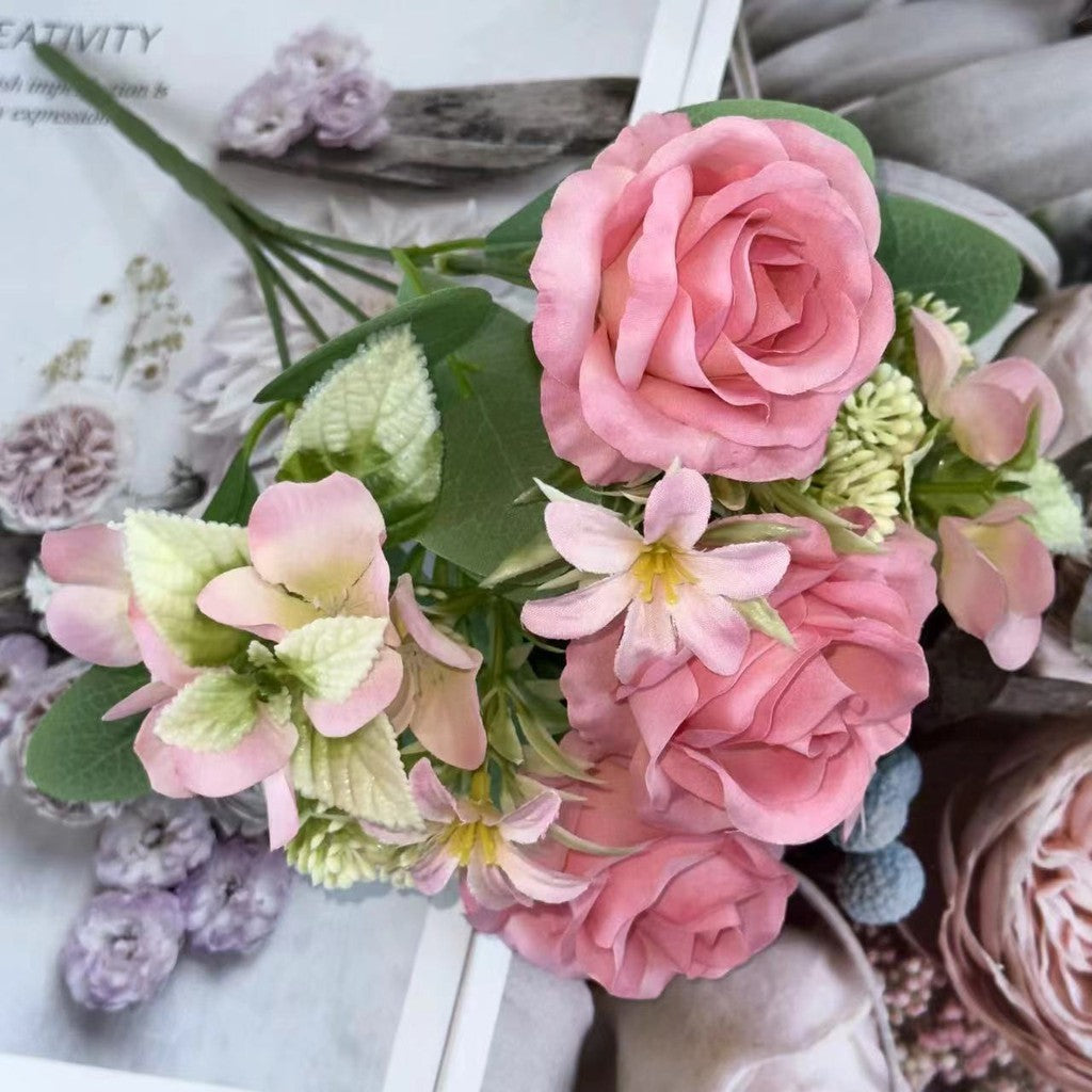 Bouquet bunga BKT 778 VENUS Mawar Artifisial Dekorasi Hiasan Seserahan Buket Palsu