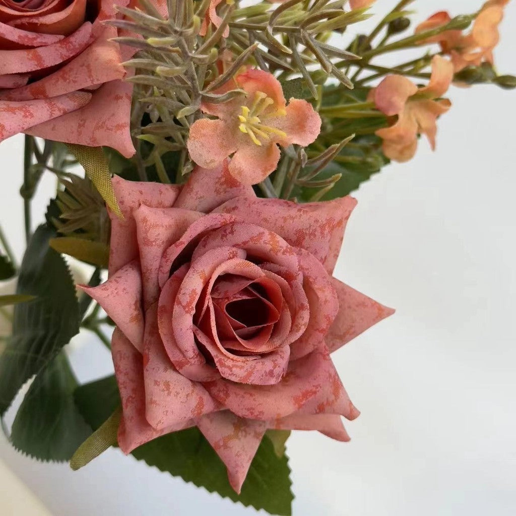 Bouquet bunga BKT 777 SEHAKU Mawar Artifisial Dekorasi Hiasan Seserahan Buket Palsu