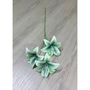 C87 HETTY (x3) Bunga Lily Flower tape 65CM ARTIFICIAL BUNGA DEKORASI HIAS RUANGAN RUMAH KANTOR STUDIO