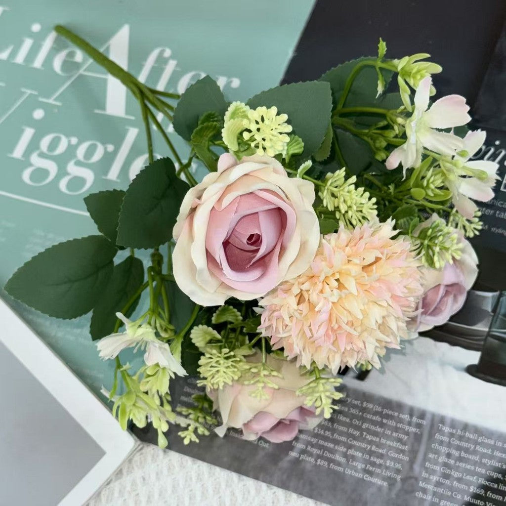 Bouquet bunga BKT 1025 FEIFEI 6Cbg Bunga MIX ROSE DAN HYDRA Artifisial Dekorasi Hiasan Seserahan