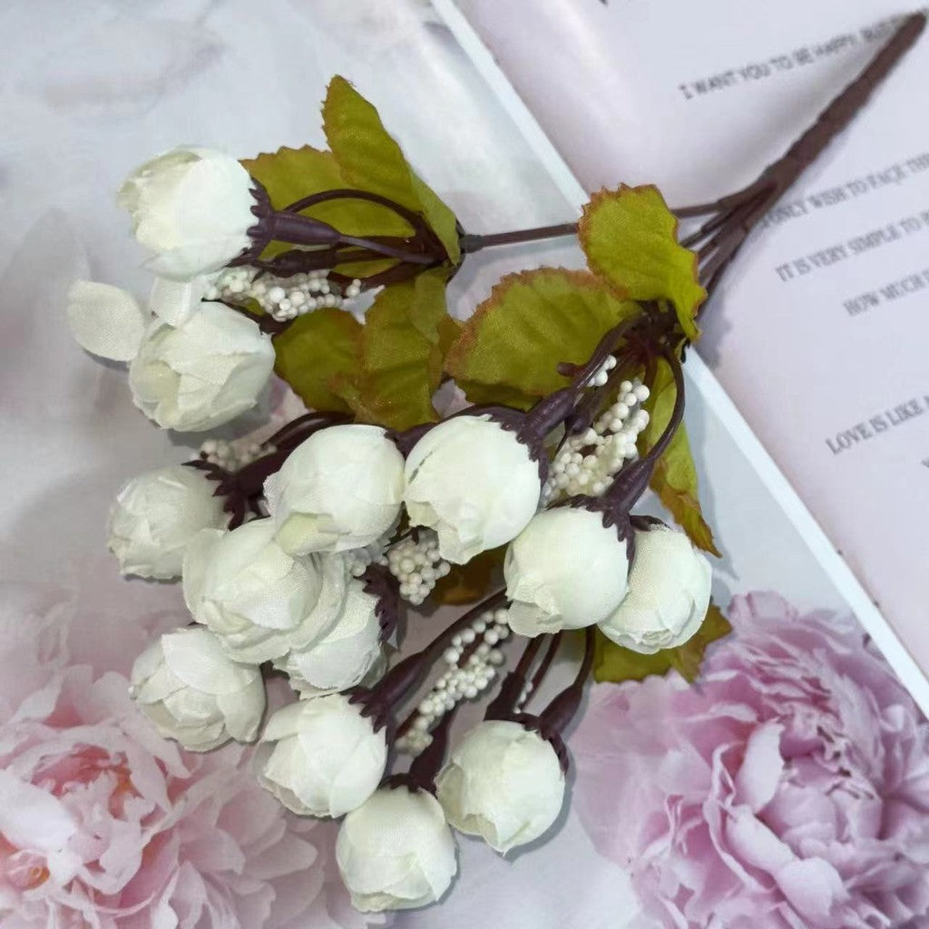 Bouquet bunga BKT 1011 KUNCUP Bunga Mawar Rose Artifisial Dekorasi Hiasan Seserahan Buket Palsu