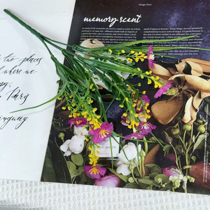 Bouquet bunga BKT 1014 HWA Bunga Krisan Artifisial Dekorasi Hiasan Seserahan Buket Palsu