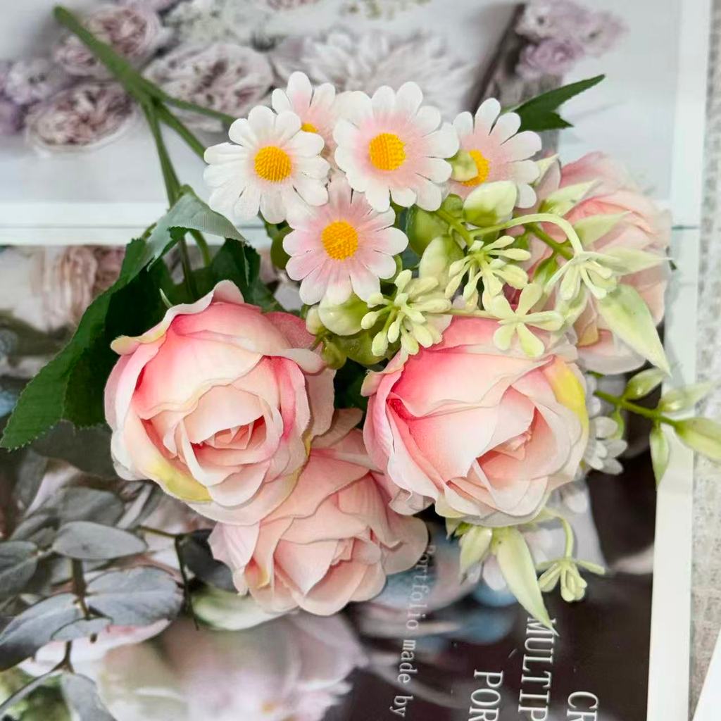 Bouquet bunga BKT 1047 MIWA (x4) 6Cbg Bunga Mawar Artifisial Dekorasi Hiasan Seserahan Buket Palsu
