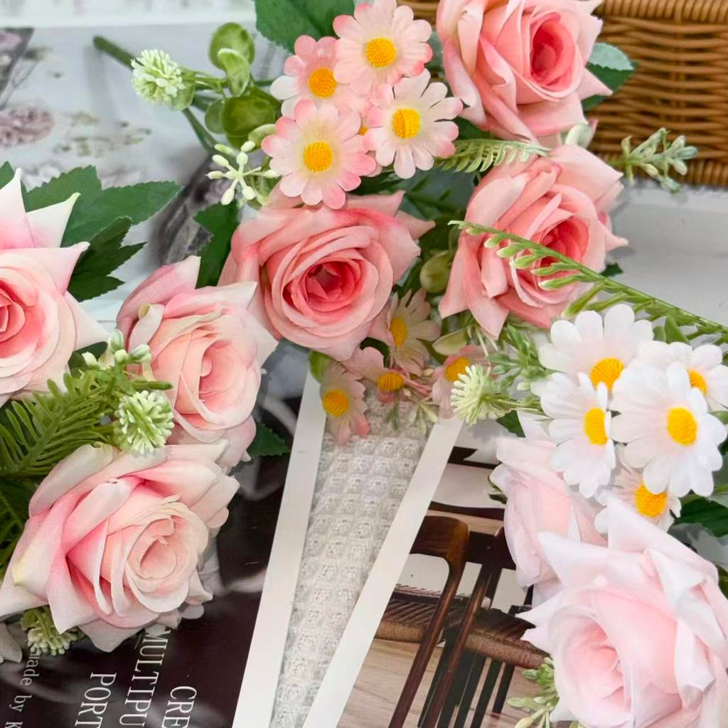 Bouquet bunga BKT 1045 MI'IZU (x4) 6Cbg Bunga Mawar Lance Artifisial Dekorasi Hiasan Seserahan Buket Palsu