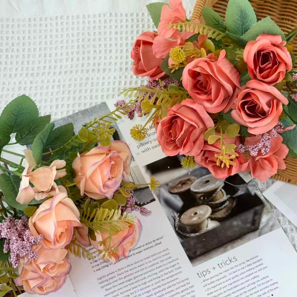 Bouquet bunga BKT 1039 TTEOL (x7) 7Cbg Bunga Rose Artifisial Dekorasi Hiasan Seserahan Buket Palsu